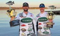 Long poling juice, Metro giants, Don’t fish in white shirts? 🤔